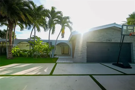1242 NE 81st Terrace Miami FL 33138