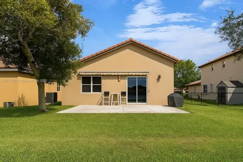 2218 SE 1st Street Homestead FL 33033