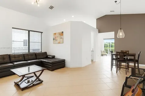2218 SE 1st Street Homestead FL 33033