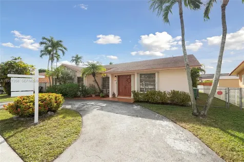 9730 SW 5th Street Miami FL 33174