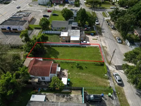 2368 NW 55th Street Miami FL 33142