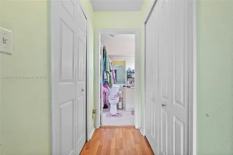 7974 NW 186th Terrace Hialeah FL 33015