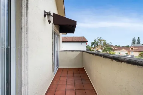 7974 NW 186th Terrace Hialeah FL 33015