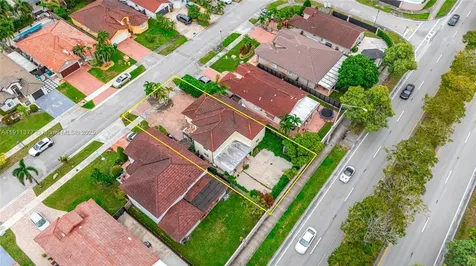 7974 NW 186th Terrace Hialeah FL 33015