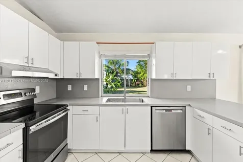 5261 SW 23rd Street West Park FL 33023
