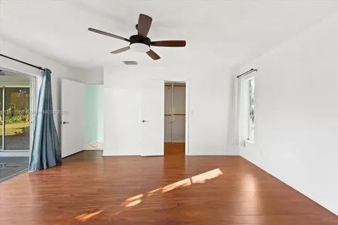 5261 SW 23rd Street West Park FL 33023