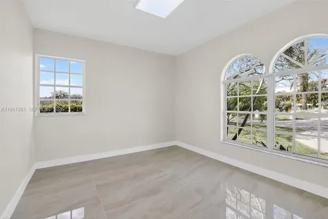 12360 SW 1st Street Plantation FL 33325