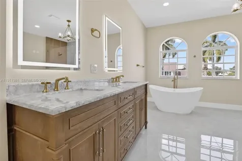 12360 SW 1st Street Plantation FL 33325