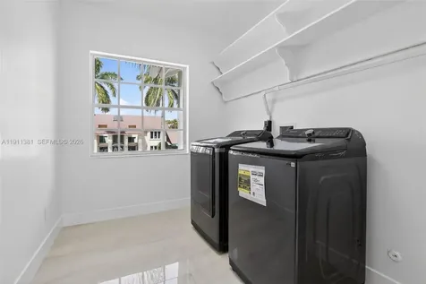 12360 SW 1st Street Plantation FL 33325