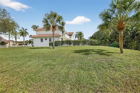 12360 SW 1st Street Plantation FL 33325