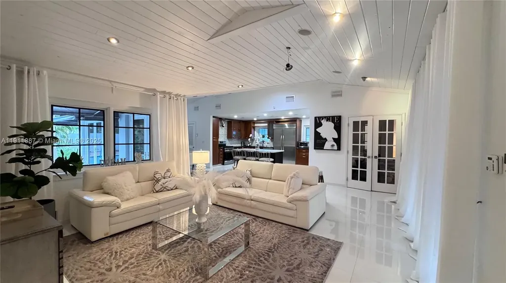 1332 Van Buren St (AVAIL 04/01/2026) Hollywood FL 33019