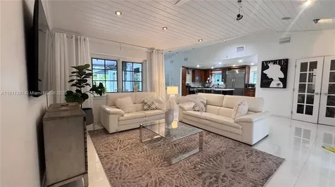 1332 Van Buren St (AVAIL 04/01/2026) Hollywood FL 33019