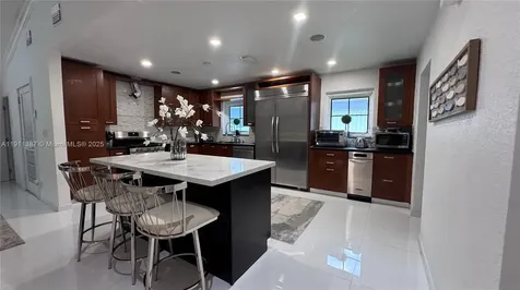 1332 Van Buren St (AVAIL 04/01/2026) Hollywood FL 33019