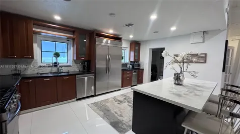 1332 Van Buren St (AVAIL 04/01/2026) Hollywood FL 33019