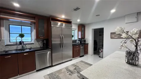 1332 Van Buren St (AVAIL 04/01/2026) Hollywood FL 33019