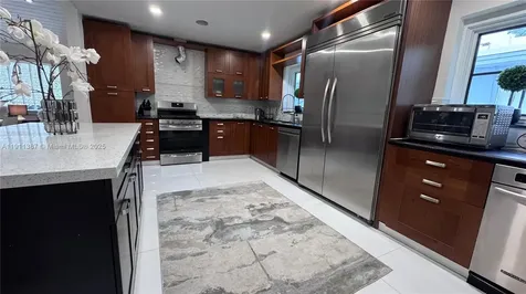 1332 Van Buren St (AVAIL 04/01/2026) Hollywood FL 33019