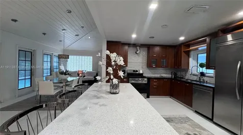1332 Van Buren St (AVAIL 04/01/2026) Hollywood FL 33019