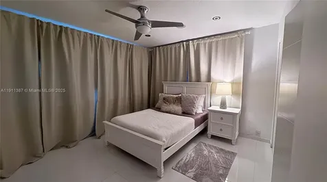 1332 Van Buren St (AVAIL 04/01/2026) Hollywood FL 33019