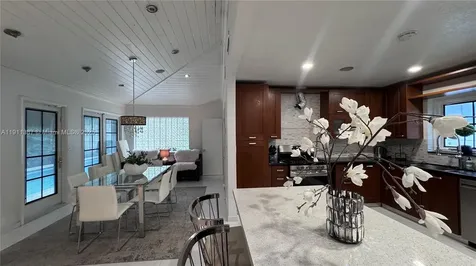 1332 Van Buren St (AVAIL 04/01/2026) Hollywood FL 33019