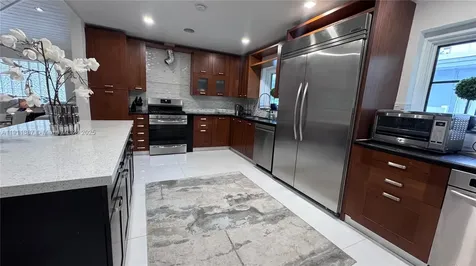 1332 Van Buren St (AVAIL 04/01/2026) Hollywood FL 33019