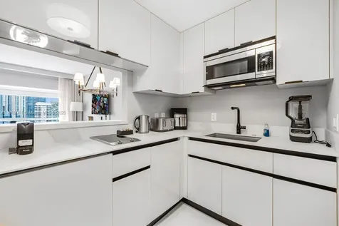 1435 Brickell Avenue Miami FL 33131