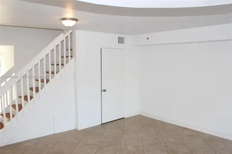 180 Riviera Circle Weston FL 33326