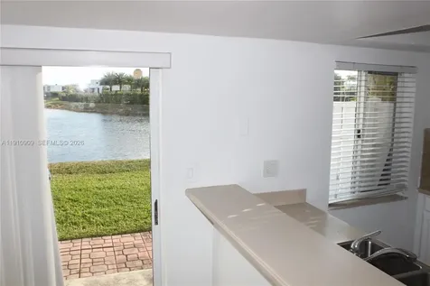 180 Riviera Circle Weston FL 33326