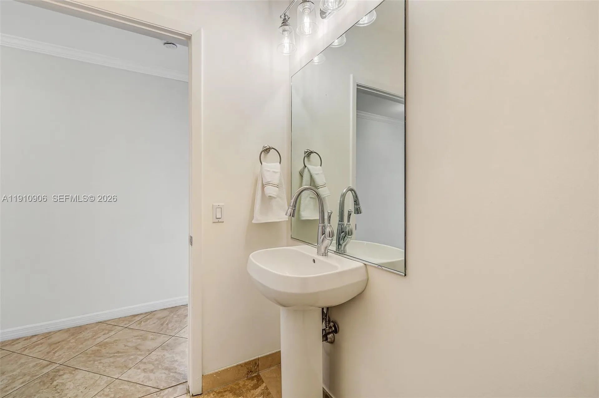 704 N Ocean Boulevard Pompano Beach FL 33062