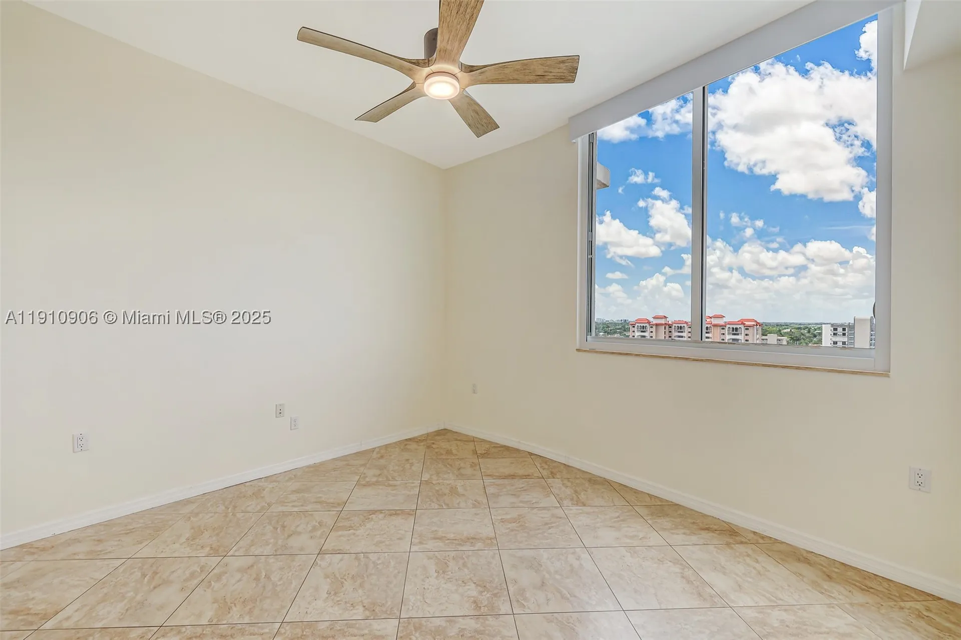 704 N Ocean Boulevard Pompano Beach FL 33062
