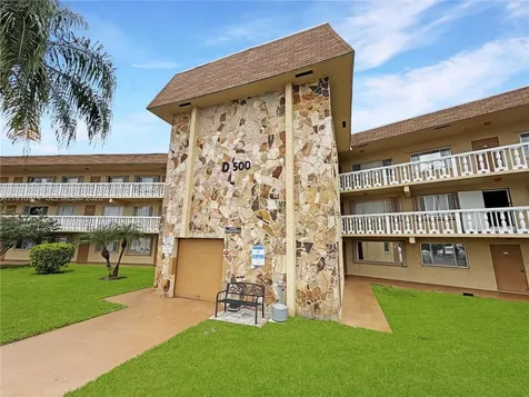 500 W Village Green Circle W Palm Springs FL 33461
