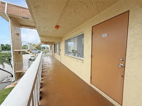500 W Village Green Circle W Palm Springs FL 33461