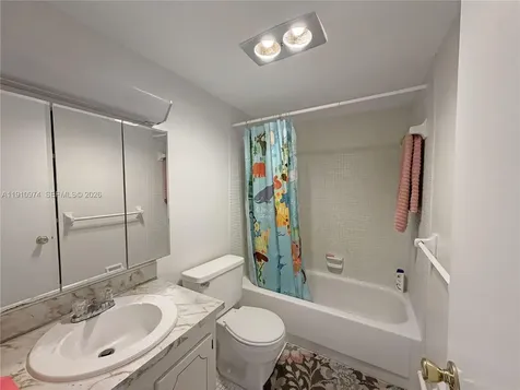 500 W Village Green Circle W Palm Springs FL 33461