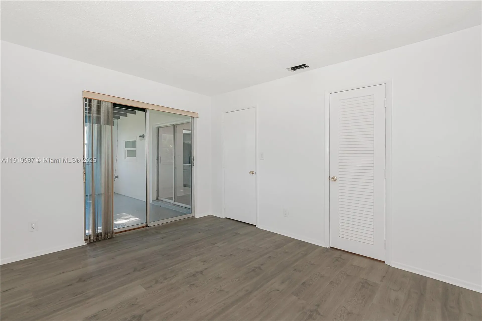 340 Leisure Boulevard Pompano Beach FL 33064