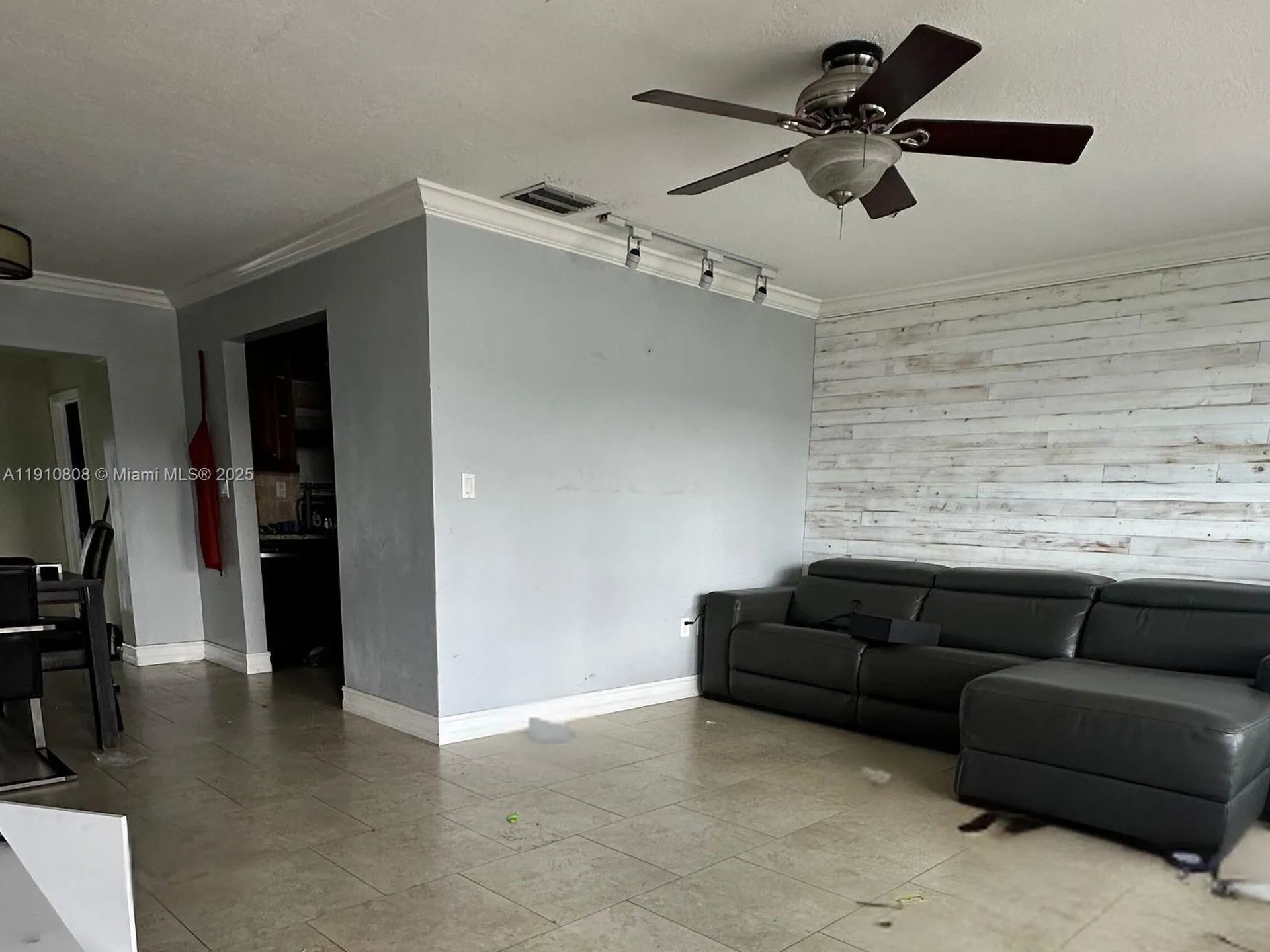 6390 Harding Street Hollywood FL 33024