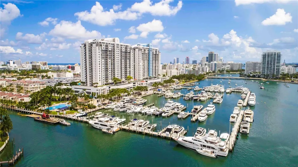 1800 Sunset Harbour Drive Miami Beach FL 33139