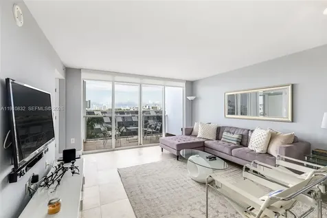 1800 Sunset Harbour Drive Miami Beach FL 33139
