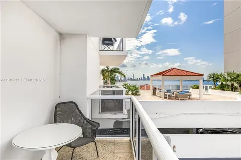 1800 Sunset Harbour Drive Miami Beach FL 33139