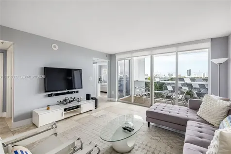 1800 Sunset Harbour Drive Miami Beach FL 33139