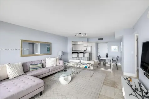 1800 Sunset Harbour Drive Miami Beach FL 33139