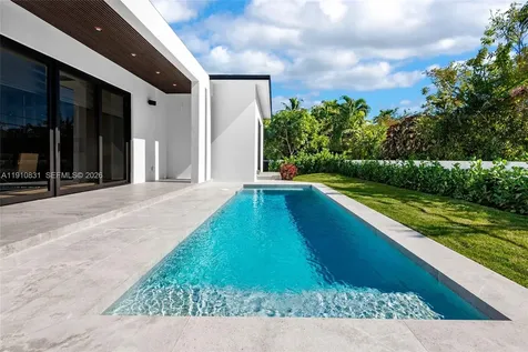 270 N Shore Drive Miami Beach FL 33141