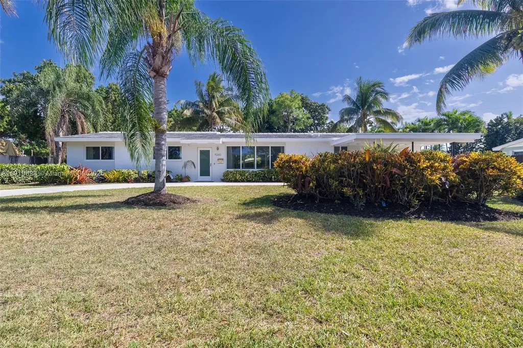 9260 SW 166th Terrace Palmetto Bay FL 33157
