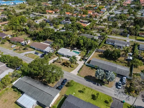 9260 SW 166th Terrace Palmetto Bay FL 33157
