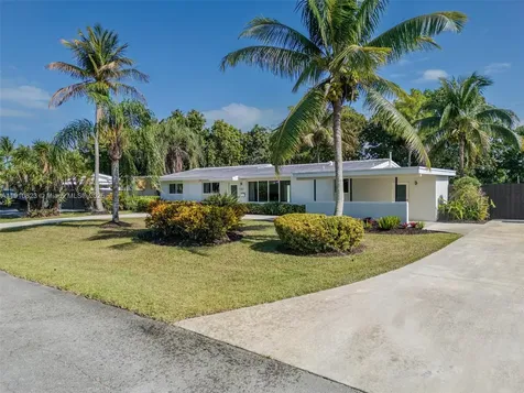 9260 SW 166th Terrace Palmetto Bay FL 33157