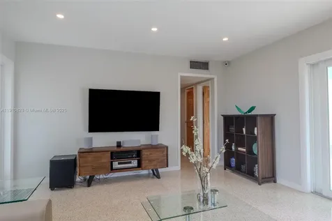9260 SW 166th Terrace Palmetto Bay FL 33157