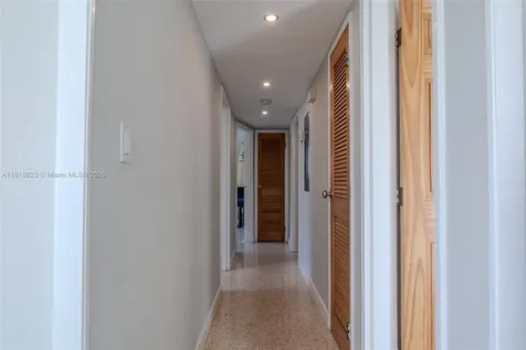 9260 SW 166th Terrace Palmetto Bay FL 33157