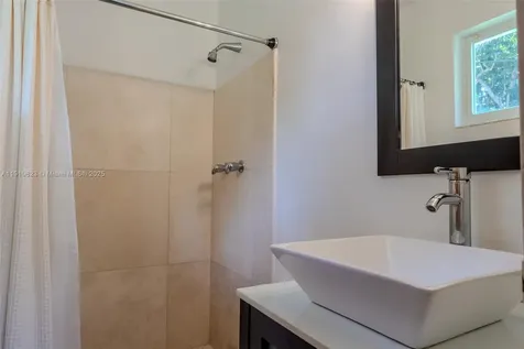 9260 SW 166th Terrace Palmetto Bay FL 33157