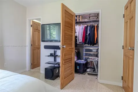 9260 SW 166th Terrace Palmetto Bay FL 33157