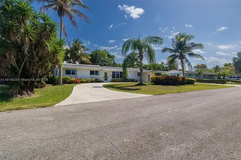 9260 SW 166th Terrace Palmetto Bay FL 33157