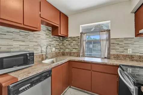4220 NW 21st Street Lauderhill FL 33313