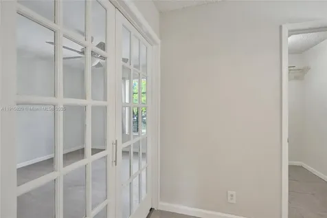 4220 NW 21st Street Lauderhill FL 33313